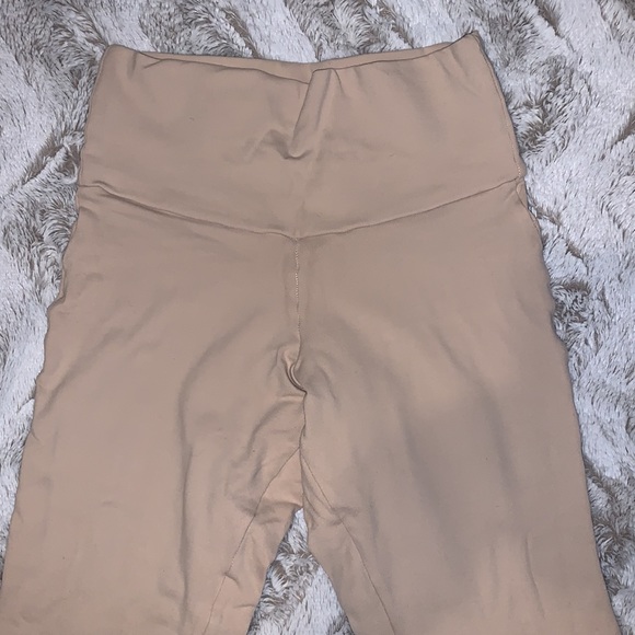 Nude leggings - Picture 2 of 3